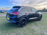 Used VW T-Roc R-line 150 HP (110 kW) 2021 Black SUV