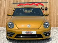 Used VW Beetle Design 105 HP (77 kW) 2017 Yellow Hatchback