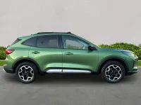 Usado Ford Kuga Active 183 HP (134 kW) 2024 Verde SUV