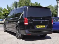 Usado Mercedes V220 AMG line 163 HP (119 kW) 2023 Preto Monovolume