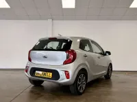 Second-hand Kia Picanto 2023 Argintiu Hatchback