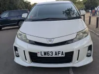 Used Toyota Estima 170 HP (125 kW) 2013 White MPV