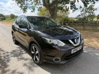Used Nissan Qashqai N-Connecta 110 HP (80 kW) 2016 Black SUV