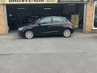 Usado Audi A1 Sportback Sport 86 HP (63 kW) 2013 Preto Citadino