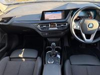 Used BMW 118 Sport Line 136 HP (100 kW) 2022 Blue Hatchback