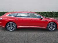 Used VW Arteon Elegance 150 HP (110 kW) 2023 Red Hatchback