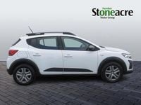 Used Dacia Sandero Expression 100 HP (73 kW) 2023 White Hatchback