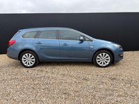 Second-hand Vauxhall Astra S 110 CP (80 kW) 2015 Albastru Break