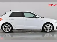 Used Audi A1 S-Line 113 HP (83 kW) 2020 White SUV