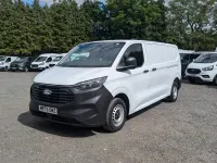 Begagnad Ford Transit Custom 136 HK (100 kW) 2023 Vit Van