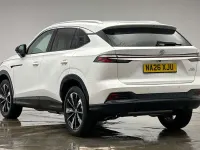 New MG HS SE 224 HP (164 kW) 2025 Metallic  white pearl SUV