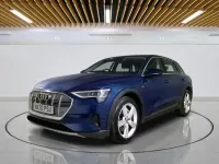 Używany Audi e-tron Advanced 230 kW (313 KM) 2020 Niebieski SUV