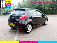 Usado Mazda 2 84 HP (61 kW) 2011 Castanho Citadino