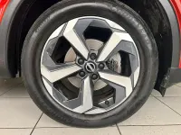 Begagnad Nissan Qashqai N-Connecta 2022 Röd SUV
