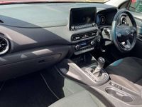 Used Hyundai Kona Premium 120 HP (88 kW) 2022 Red SUV