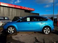 Used Ford Focus Zetec 123 HP (90 kW) 2011 Blue Hatchback