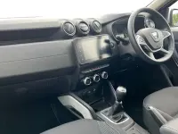 Used Dacia Duster Prestige 90 HP (66 kW) 2022 Orange SUV