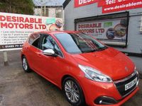 Used Peugeot 208 Allure 100 HP (73 kW) 2015 Orange Hatchback