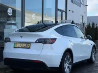 Used Tesla Model Y Long Range AWD 378 kW (514 HP) 2022 White SUV