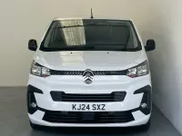 Used Citroën Dispatch 120 HP (88 kW) 2024 White MPV