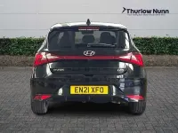 Używany Hyundai i20 Premium 100 KM (73 kW) 2021 Czarny Hatchback