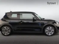 Used Mini Cooper Hatch 113 kW (154 HP) 2025 Black Hatchback