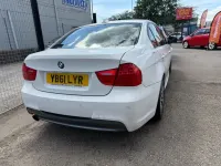 Used BMW 318 Sport Line 2012 White Sedan