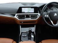 Used BMW 330 Sport Line 254 HP (186 kW) 2019 Blue Estate