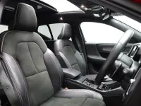 Used Volvo XC40 R-Design Pro 190 HP (139 kW) 2019 Red SUV