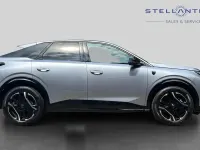 Used Peugeot e-3008 GT 152 kW (207 HP) 2025 Grey SUV