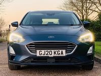 Begagnad Ford Focus Titanium 120 HK (88 kW) 2020 Blå Halvkombi