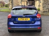 Begagnad Ford Focus Titanium 125 HK (91 kW) 2018 Blå Halvkombi