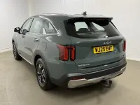 Used Kia Sorento 261 HP (191 kW) 2025 Green SUV