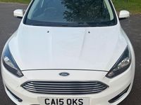 Używany Ford Focus Titanium 125 KM (91 kW) 2015 Biały Hatchback