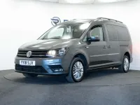 Usado VW Caddy Maxi S 102 HP (75 kW) 2018 Cinzento Monovolume