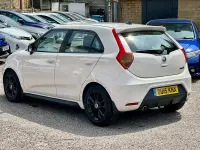Used MG MG3 106 HP (77 kW) 2015 White Hatchback