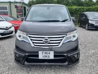 Begagnad Nissan Serena 2014 Brun Minibuss