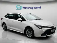 Used Toyota Corolla 140 HP (102 kW) 2023 White Estate