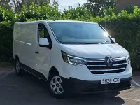 New Renault Trafic 2026 Solid  glacier white MPV