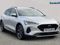 Używany Ford Focus Active X 125 KM (91 kW) 2023 Srebrny Hatchback