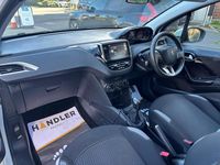 Used Peugeot 208 Active 2016 White Hatchback