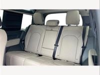 Used Land Rover Defender HSE 250 HP (183 kW) 2023 Green SUV