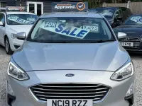 Used Ford Focus Zetec 100 HP (73 kW) 2019 Silver Hatchback