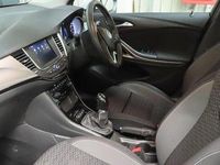 Used Vauxhall Astra SRi 2020 White Hatchback