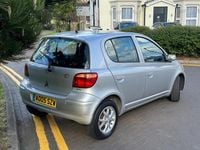Used Toyota Yaris 2005 Silver Hatchback