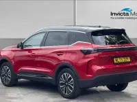 Used Chery Tiggo 7 235 HP (172 kW) 2025 Red/black SUV