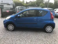 Used Peugeot 107 68 HP (50 kW) 2010 Blue Hatchback