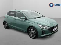 Used Hyundai i20 Ultimate 101 HP (74 kW) 2025 Green Hatchback