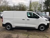 used Peugeot Expert 1400 2.0 BlueHDi 120 Professional Van