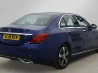 Używany Mercedes C220 Premium Plus 194 KM (142 kW) 2019 Niebieski Sedan/Limuzyna